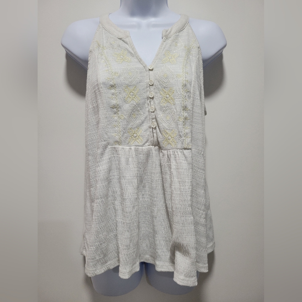 Women's Cable and Gauge White high neck Tank Top with floral detail - Small